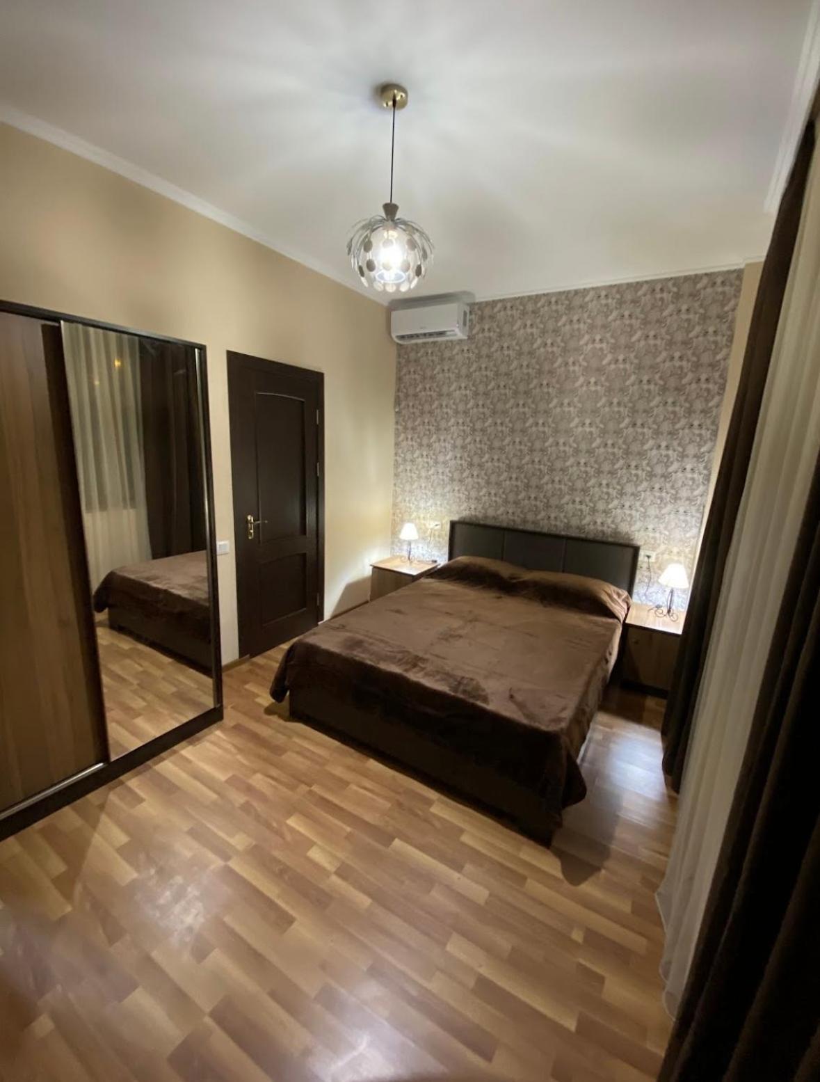 Feier Hotel Yerevan Ngoại thất bức ảnh